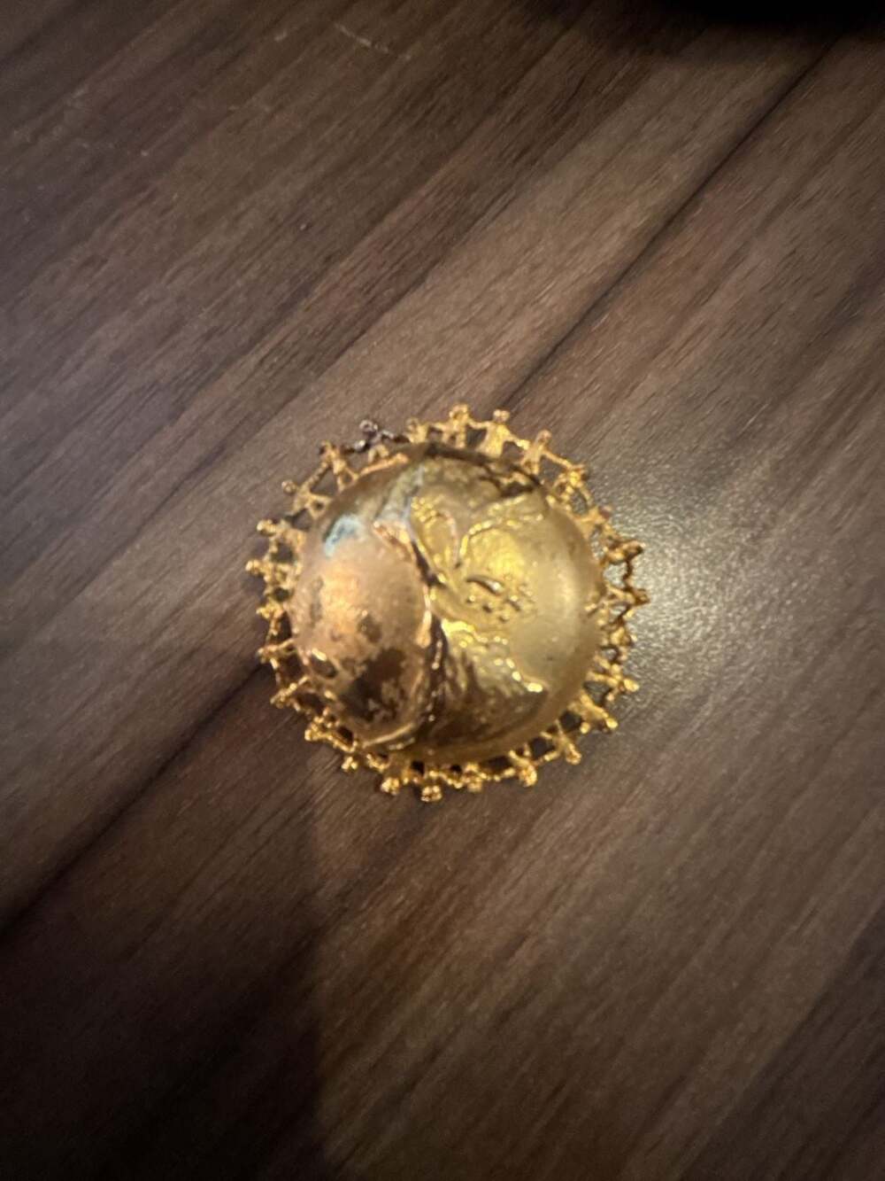 Vintage Gold Tone Hands Across The World Dome Brooch Pin